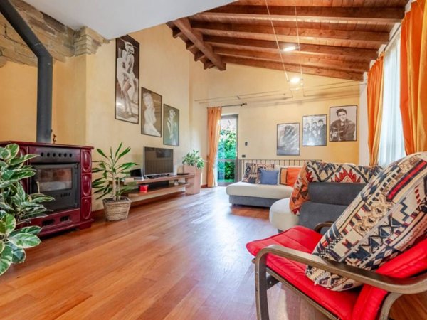 appartamento in vendita a Vedano Olona