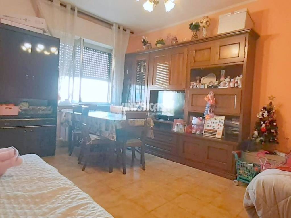 appartamento in vendita a Vedano Olona