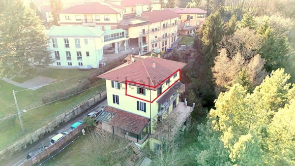 appartamento in vendita a Vedano Olona