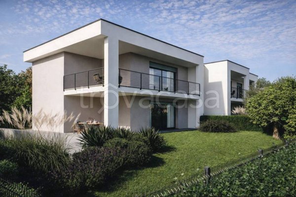 appartamento in vendita a Vedano Olona