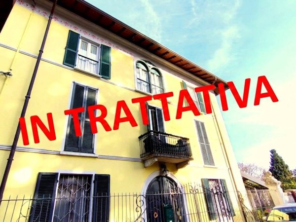 appartamento in vendita a Vedano Olona