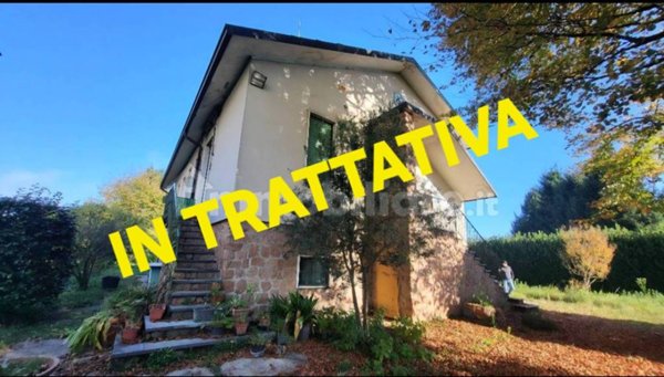casa indipendente in vendita a Vedano Olona in zona Fontanelle
