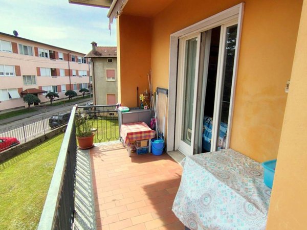 appartamento in vendita a Vedano Olona