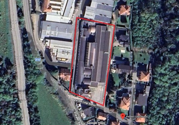 locale commerciale in vendita a Vedano Olona