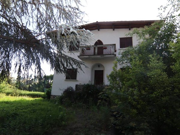 casa indipendente in vendita a Vedano Olona