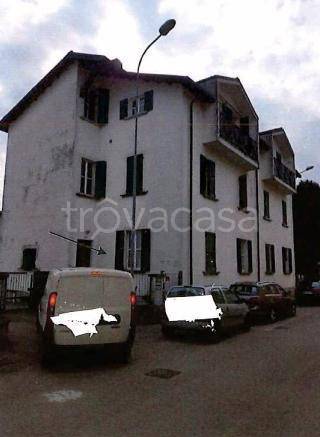 appartamento in vendita a Vedano Olona in zona Fontanelle