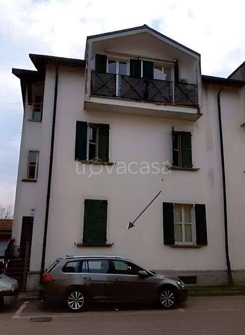 appartamento in vendita a Vedano Olona in zona Fontanelle
