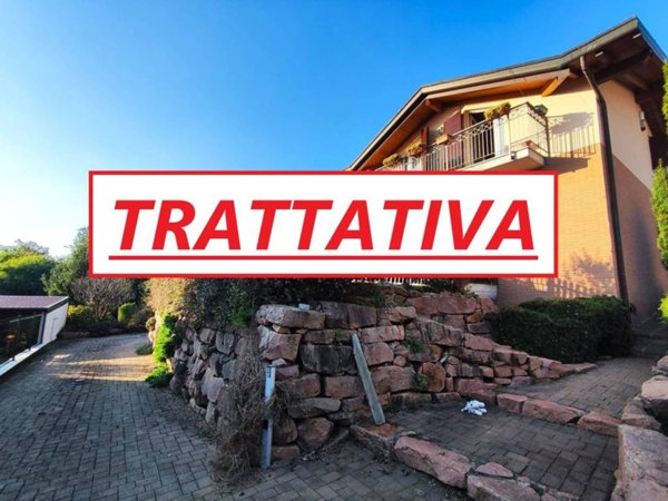 casa indipendente in vendita a Venegono Inferiore