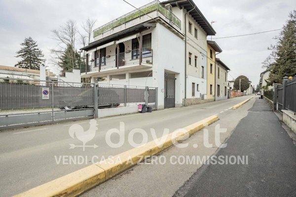 appartamento in vendita a Venegono Inferiore