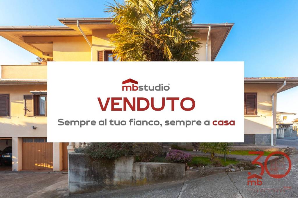 appartamento in vendita a Venegono Inferiore