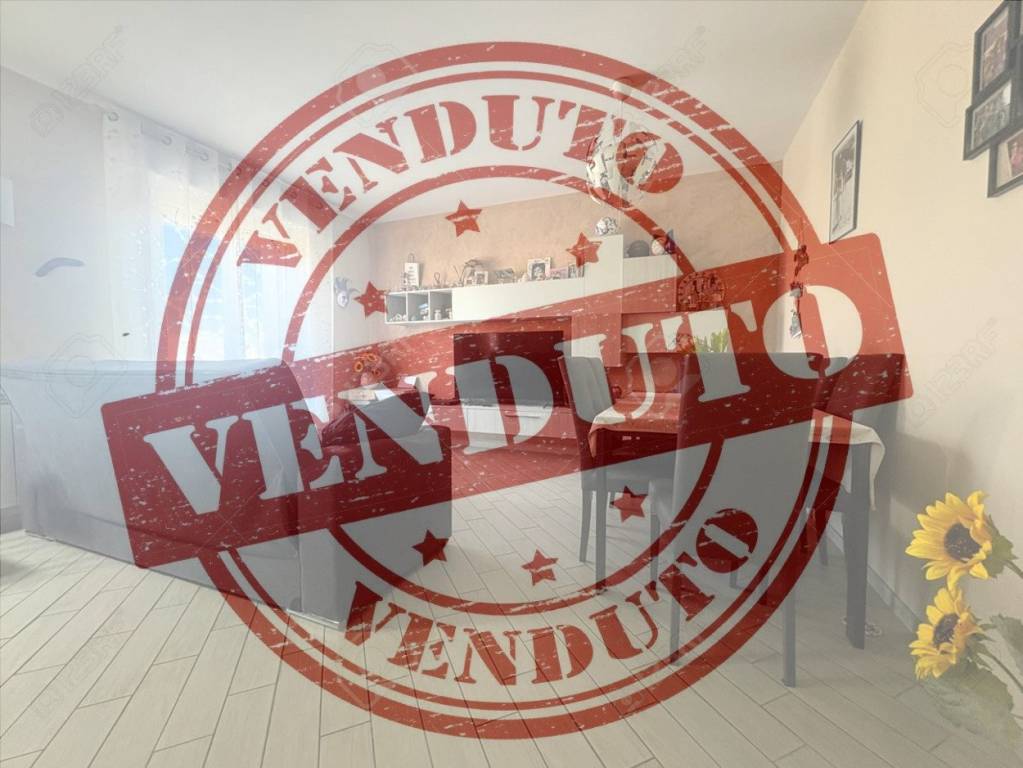 appartamento in vendita a Venegono Inferiore