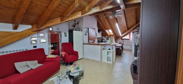 appartamento in vendita a Venegono Inferiore