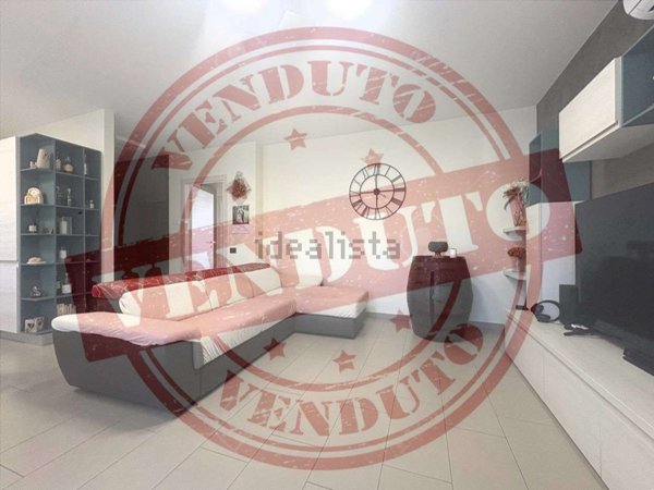 appartamento in vendita a Venegono Inferiore