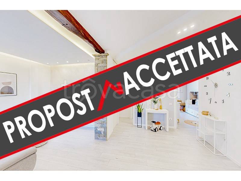 appartamento in vendita a Venegono Inferiore