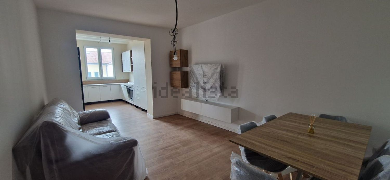 appartamento in vendita a Venegono Inferiore