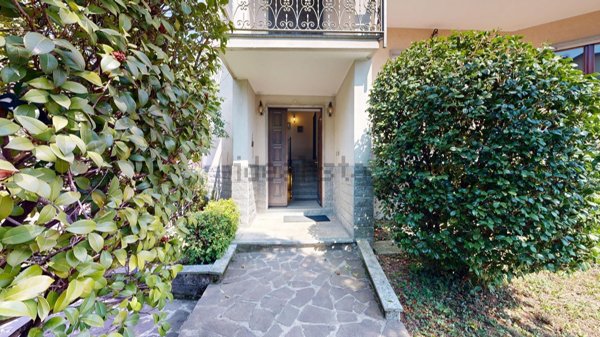 appartamento in vendita a Venegono Inferiore