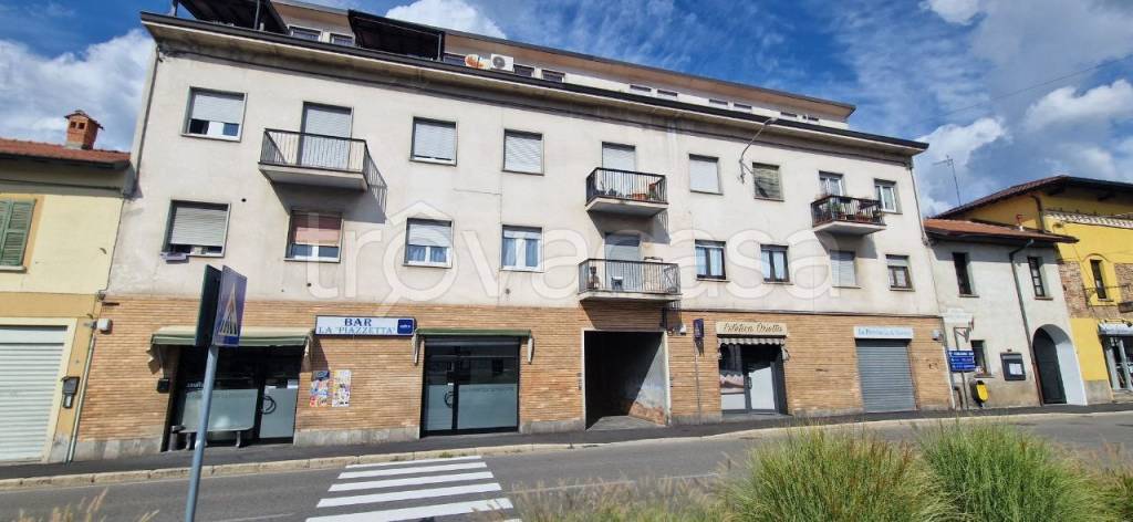 appartamento in vendita a Venegono Inferiore