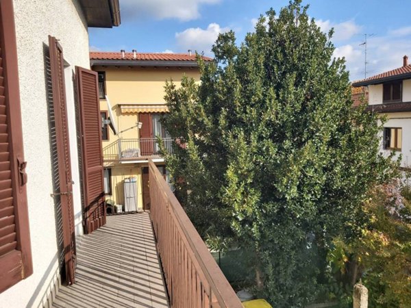 appartamento in vendita a Venegono Inferiore