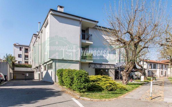 appartamento in vendita a Venegono Inferiore