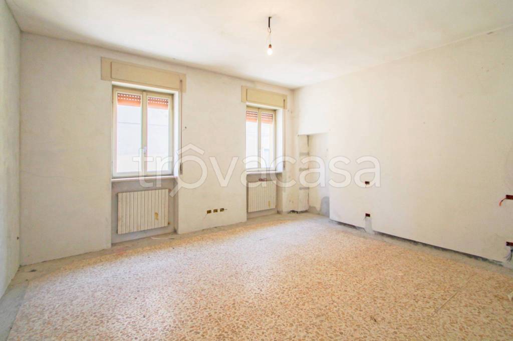 appartamento in vendita a Venegono Inferiore