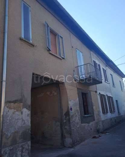 appartamento in vendita a Venegono Inferiore