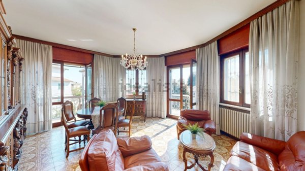 appartamento in vendita a Venegono Inferiore