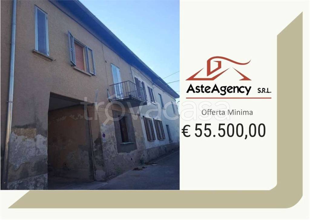 appartamento in vendita a Venegono Inferiore