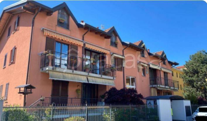 appartamento in vendita a Venegono Inferiore