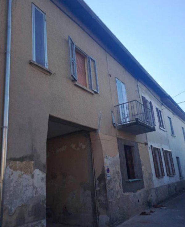 appartamento in vendita a Venegono Inferiore