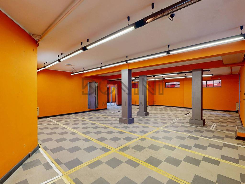 ufficio in vendita a Venegono Inferiore