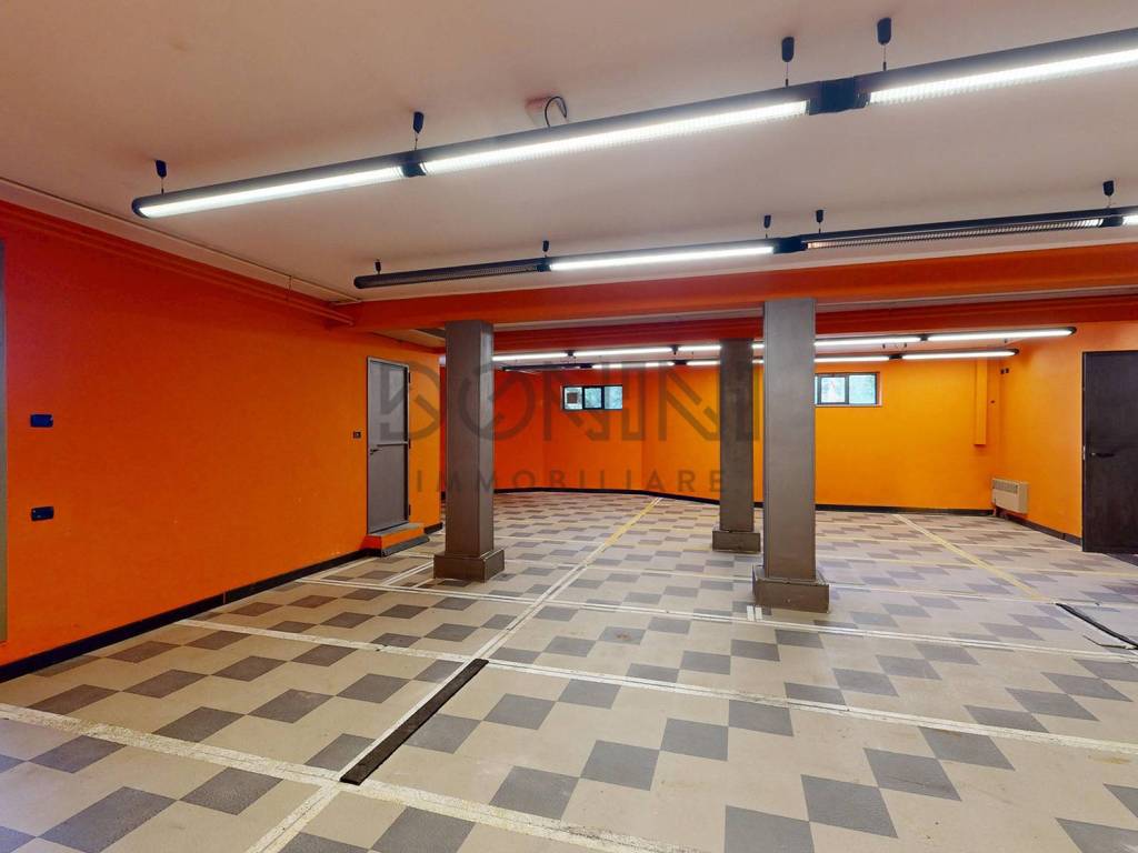 ufficio in vendita a Venegono Inferiore