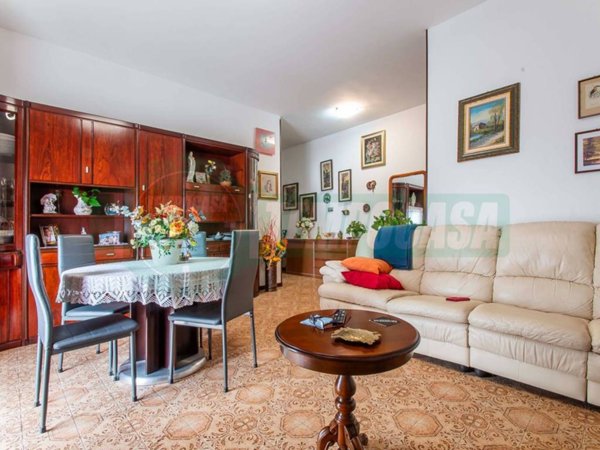 appartamento in vendita a Venegono Inferiore