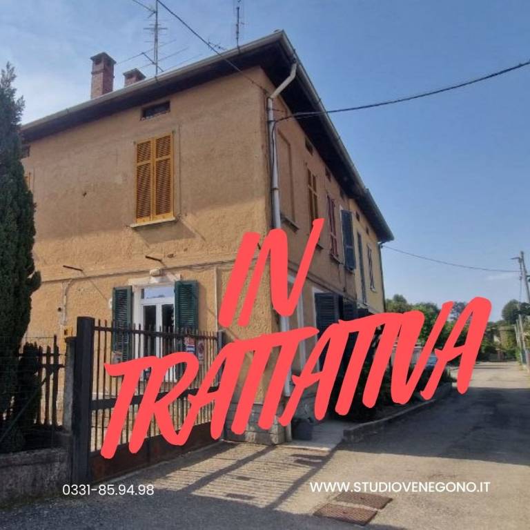 casa indipendente in vendita a Venegono Inferiore