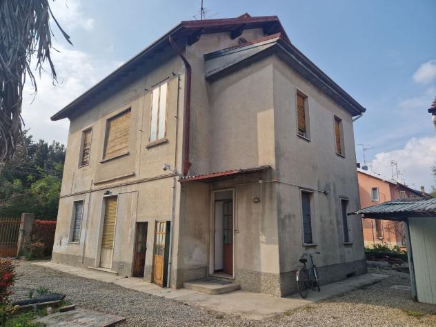 casa indipendente in vendita a Venegono Superiore
