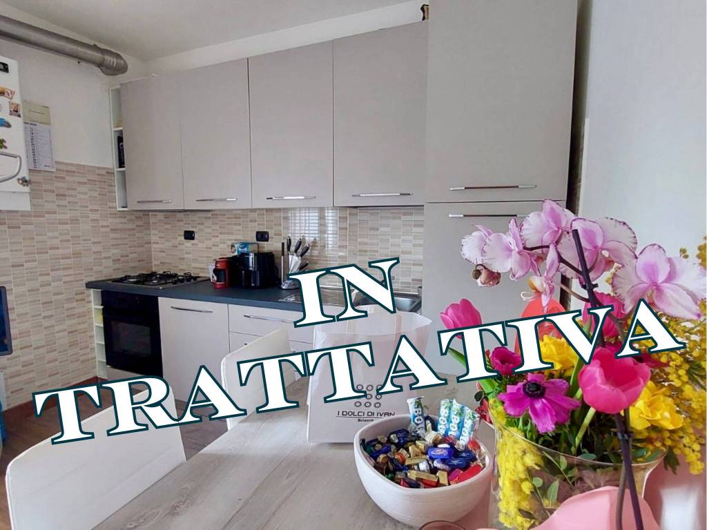 appartamento in vendita a Venegono Superiore
