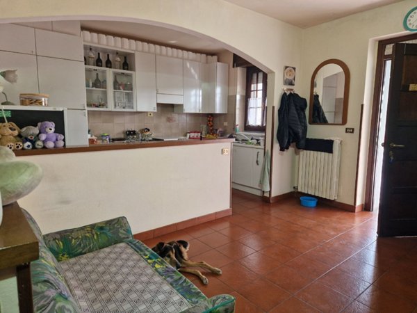 appartamento in vendita a Venegono Superiore