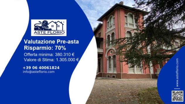 casa indipendente in vendita a Venegono Superiore