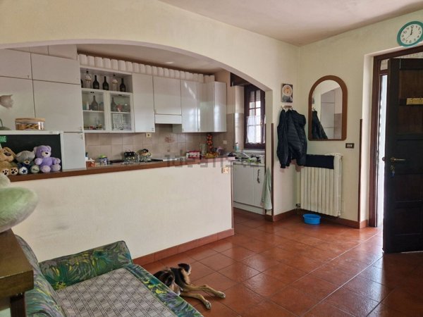 appartamento in vendita a Venegono Superiore