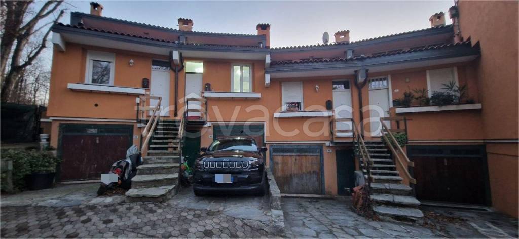 casa indipendente in vendita a Venegono Superiore in zona Pianbosco