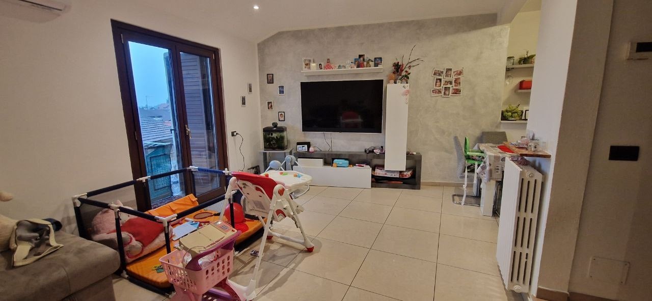 appartamento in vendita a Venegono Superiore