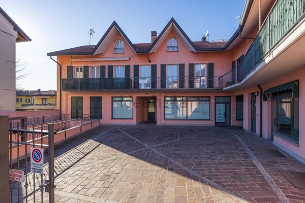 appartamento in vendita a Venegono Superiore
