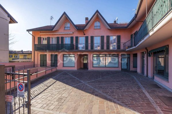appartamento in vendita a Venegono Superiore