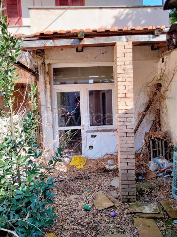 appartamento in vendita a Venegono Superiore