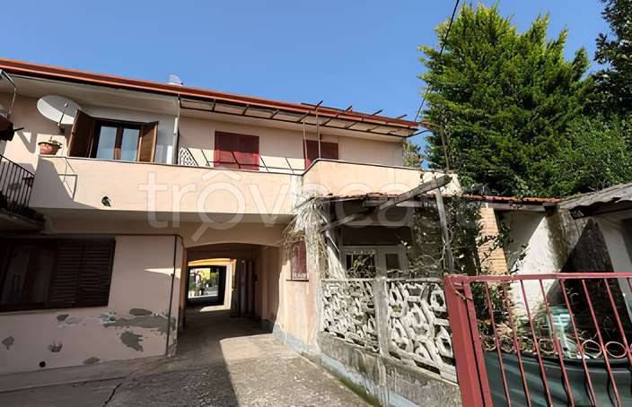 appartamento in vendita a Venegono Superiore