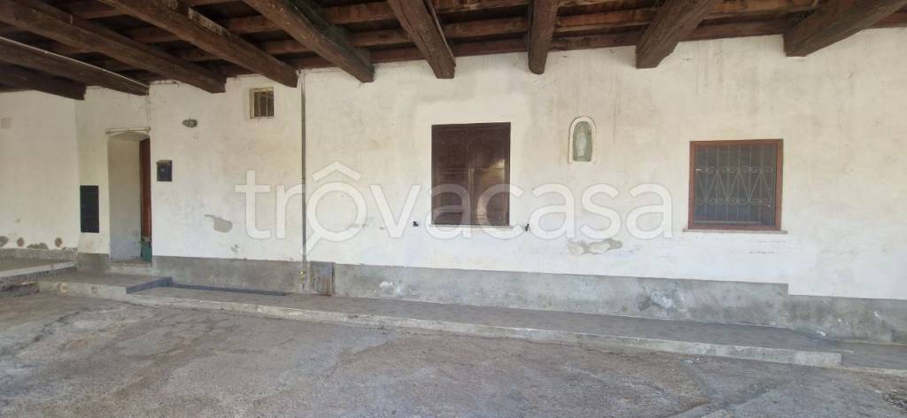 appartamento in vendita a Venegono Superiore