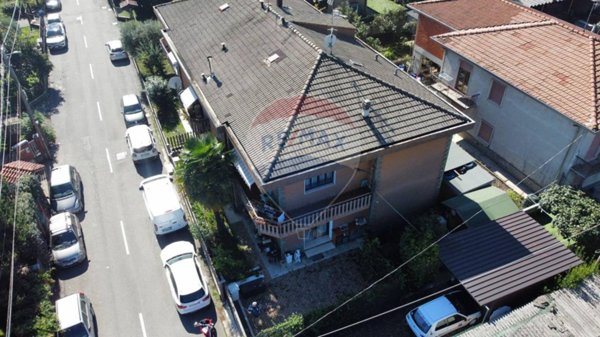 appartamento in vendita a Venegono Superiore