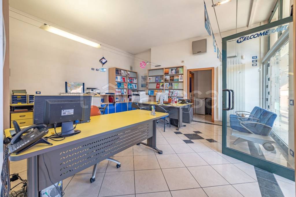 trivano in vendita a Venegono Superiore