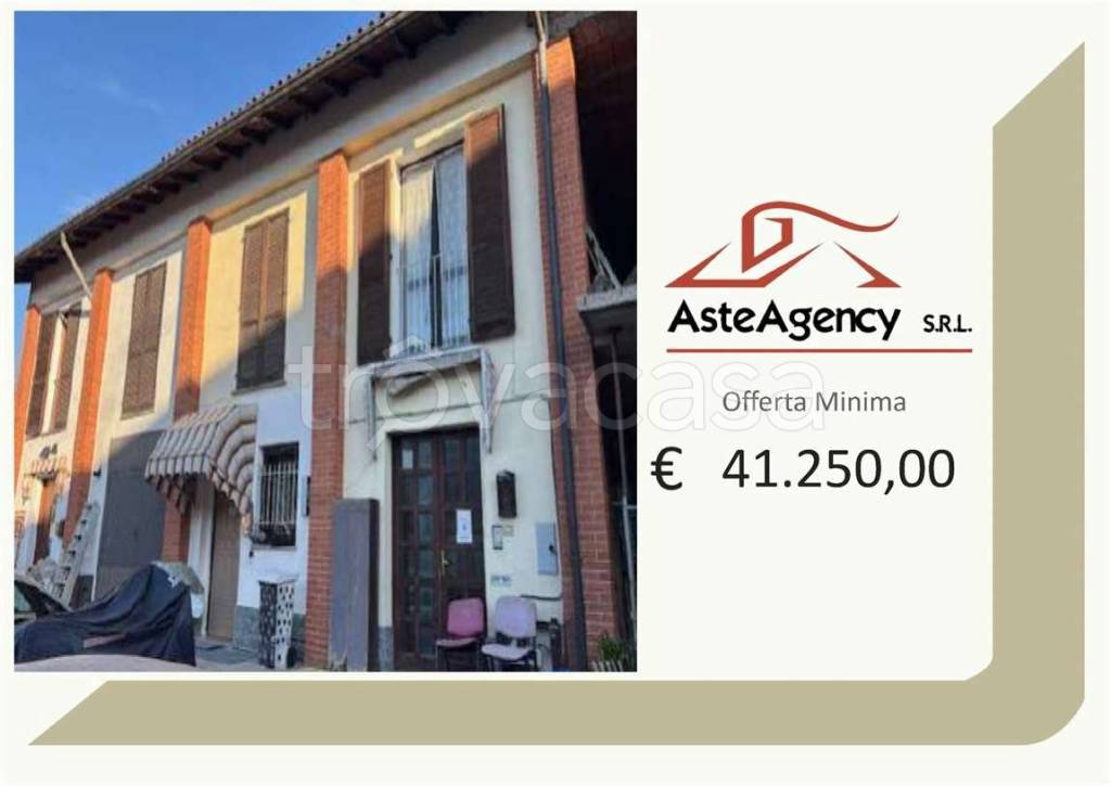 appartamento in vendita a Venegono Superiore
