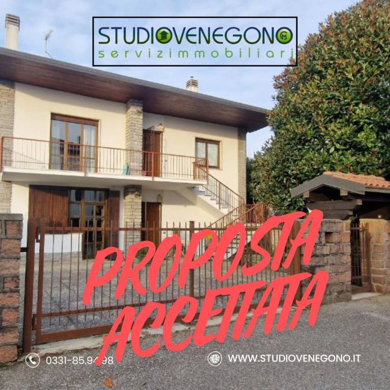 casa indipendente in vendita a Venegono Superiore