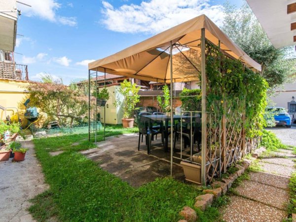 appartamento in vendita a Venegono Superiore